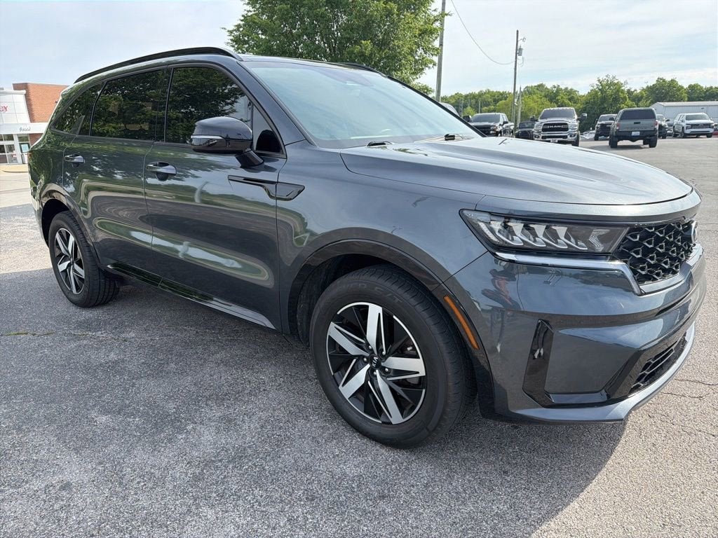 2021 Kia Sorento S