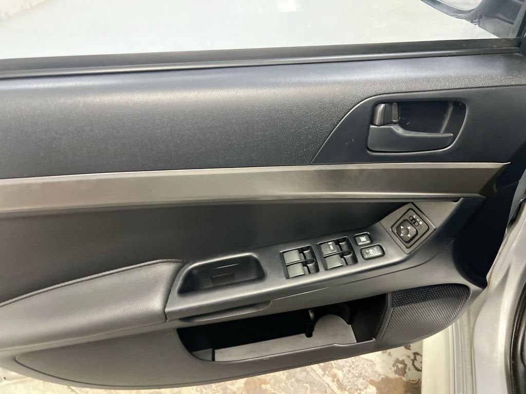 2013 Mitsubishi Lancer ES