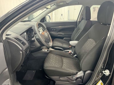 2024 Mitsubishi Outlander Sport S