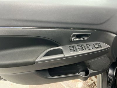 2024 Mitsubishi Outlander Sport S