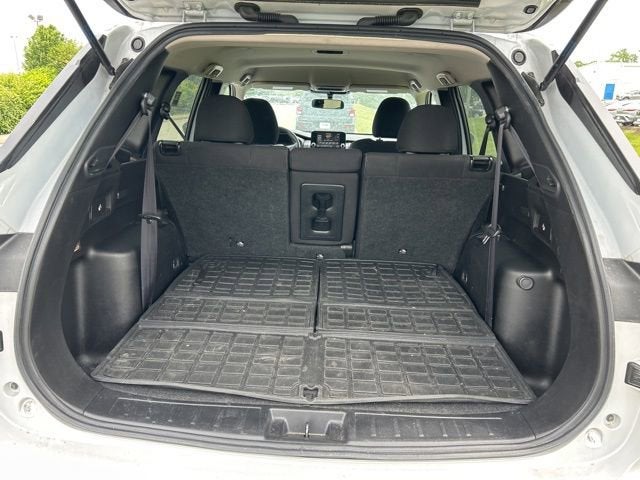 2024 Mitsubishi Outlander ES