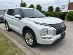 2024 Mitsubishi Outlander ES
