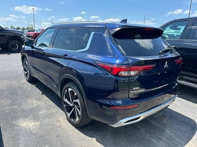 2022 Mitsubishi Outlander SEL
