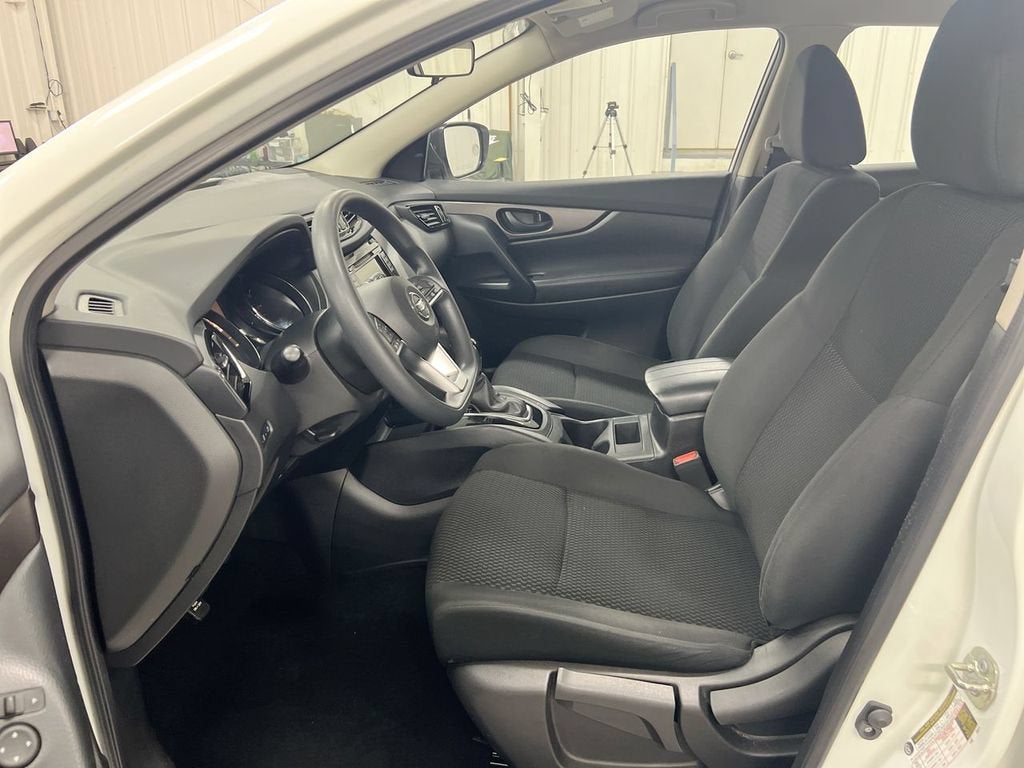 2022 Nissan Rogue Sport S