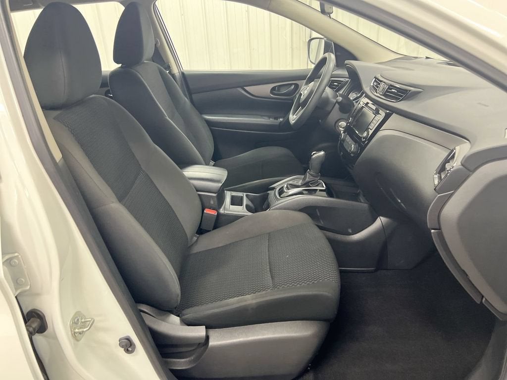 2022 Nissan Rogue Sport S
