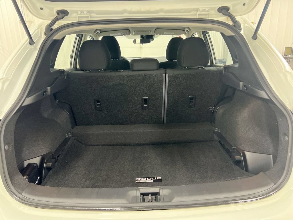 2022 Nissan Rogue Sport S