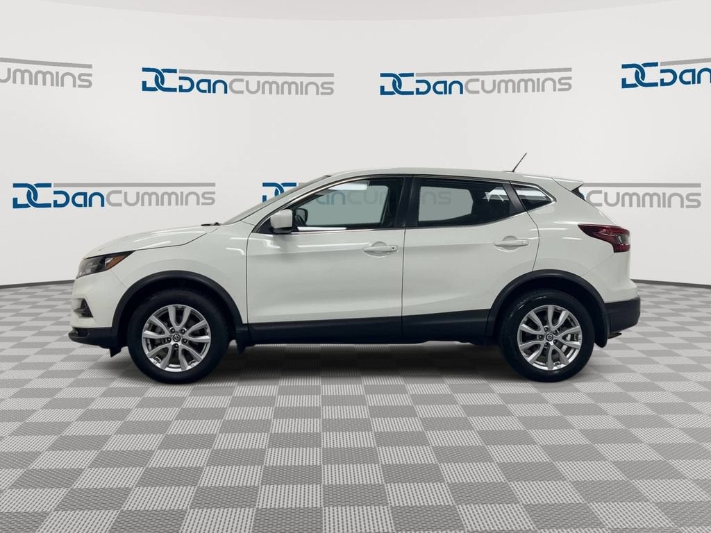 2022 Nissan Rogue Sport S