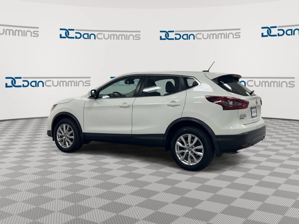 2022 Nissan Rogue Sport S