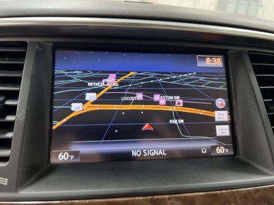 2011 INFINITI QX56 7-passenger