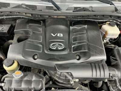 2011 INFINITI QX56 7-passenger