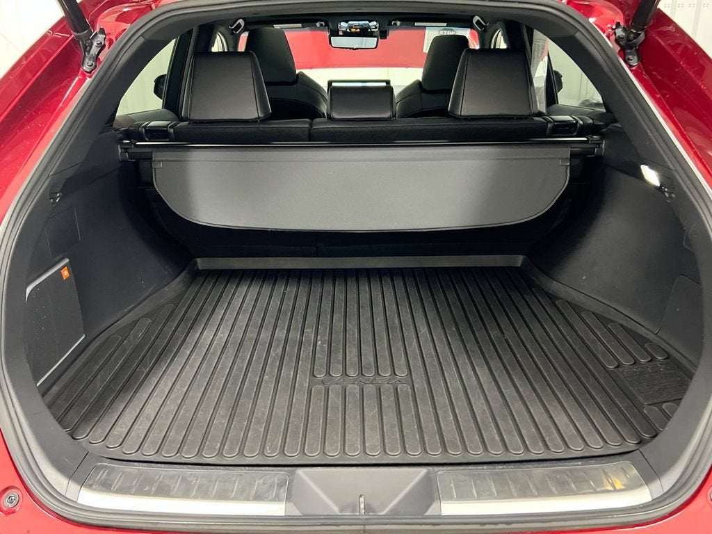 2022 Toyota Venza LE