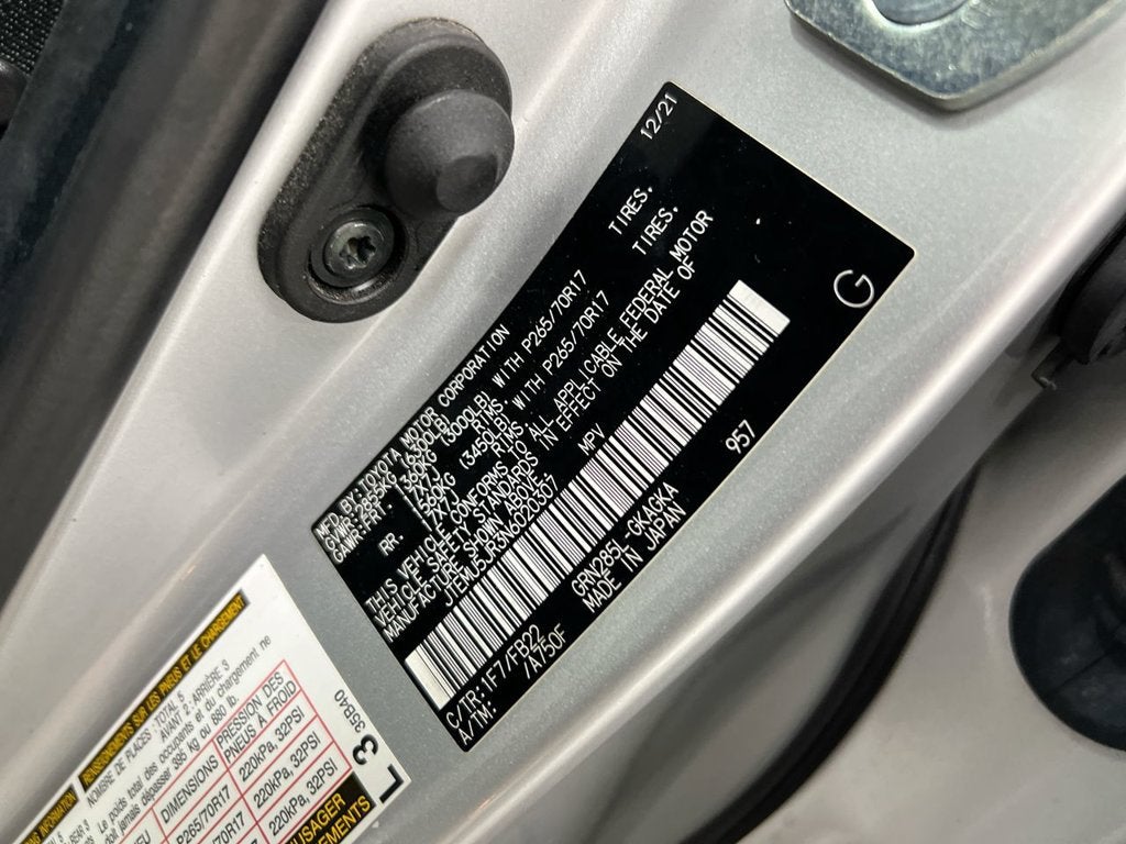 2022 Toyota 4Runner SR5