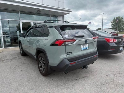 2022 Toyota RAV4 Hybrid XLE Premium
