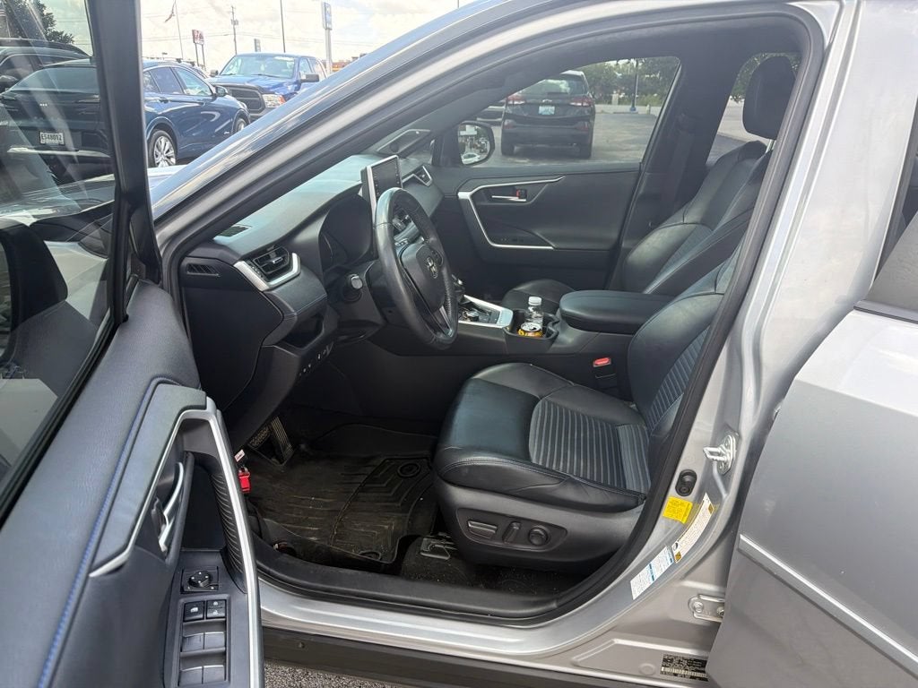 2020 Toyota RAV4 Hybrid XSE