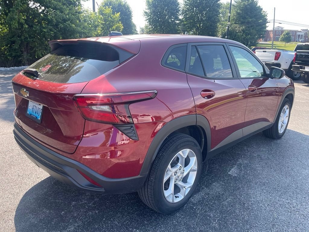 2024 Chevrolet Trax LS