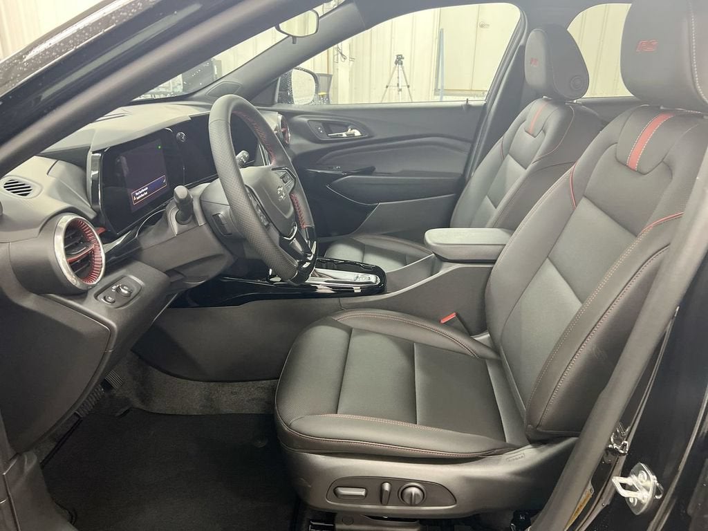 2026 Chevrolet Trax RS - Photo 19