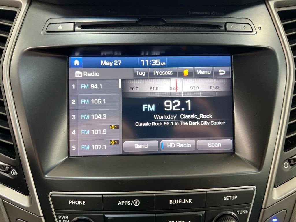 2017 Hyundai Santa Fe SE