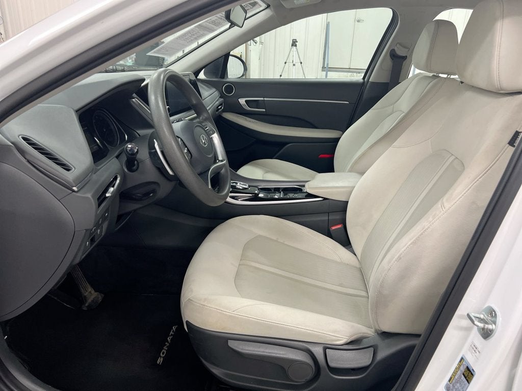 2022 Hyundai Sonata Hybrid Blue