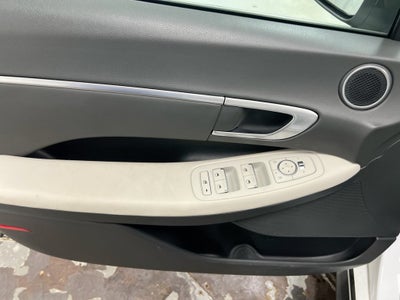 2022 Hyundai Sonata Hybrid Blue