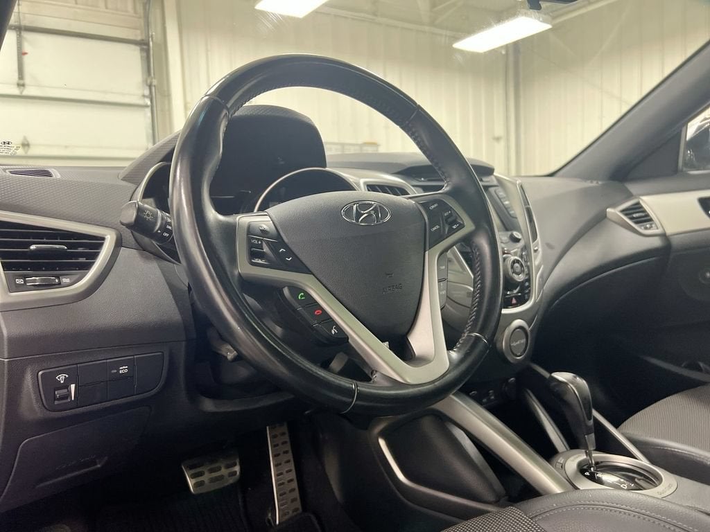 2016 Hyundai Veloster Base