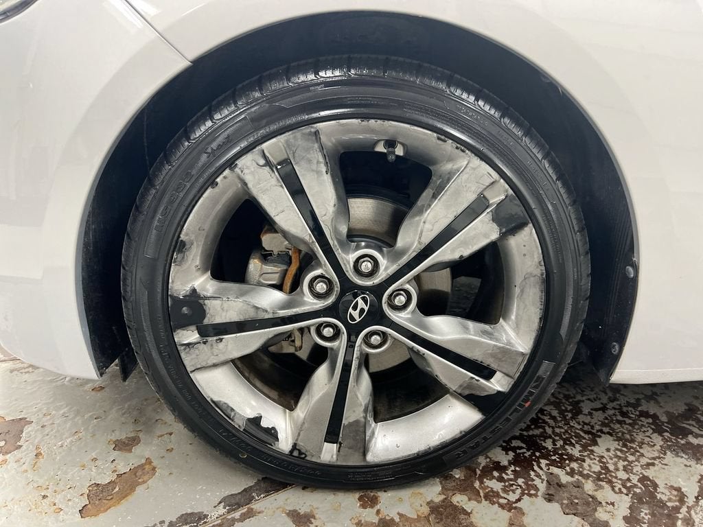 2016 Hyundai Veloster Base