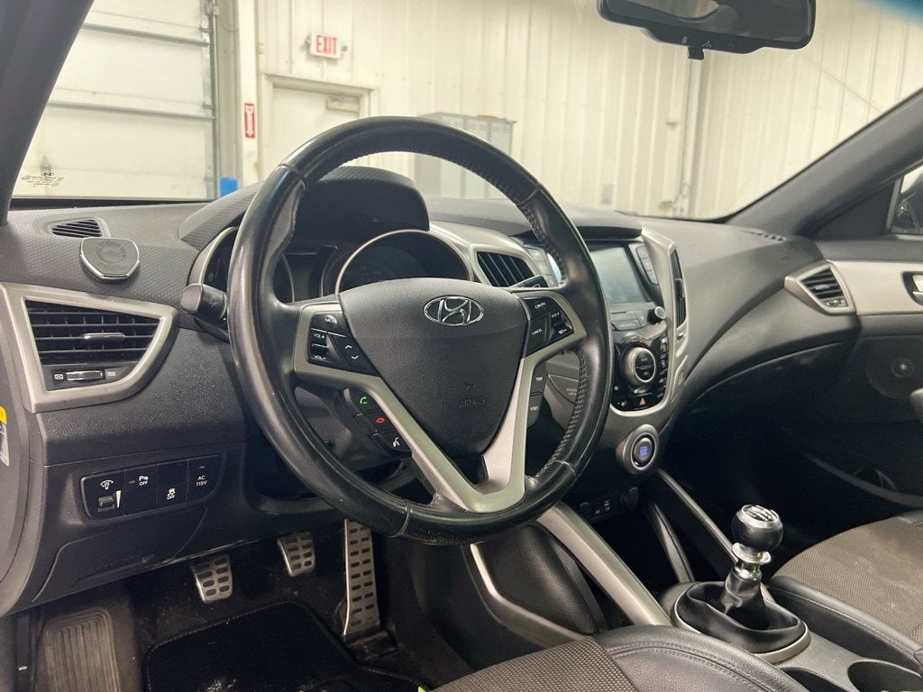 2016 Hyundai Veloster Base