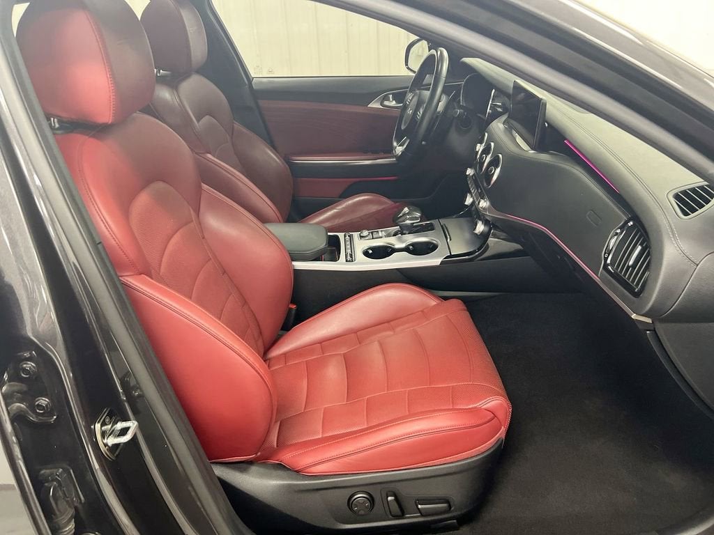 2022 Kia Stinger GT2
