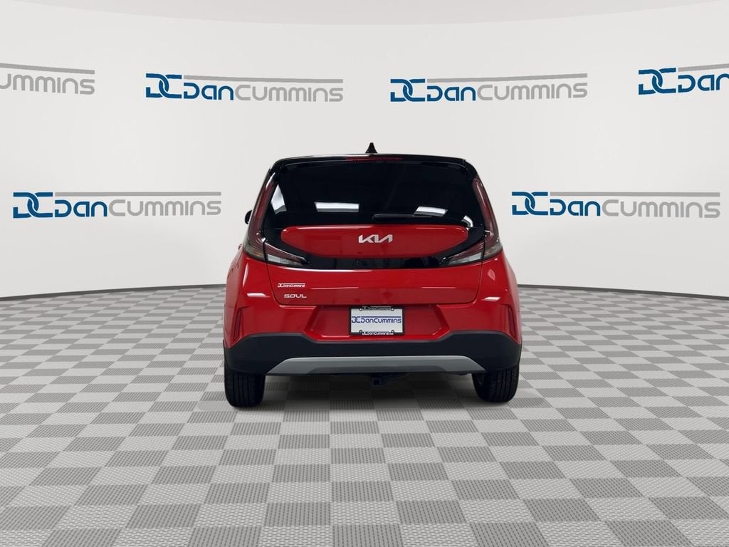 2023 Kia Soul LX