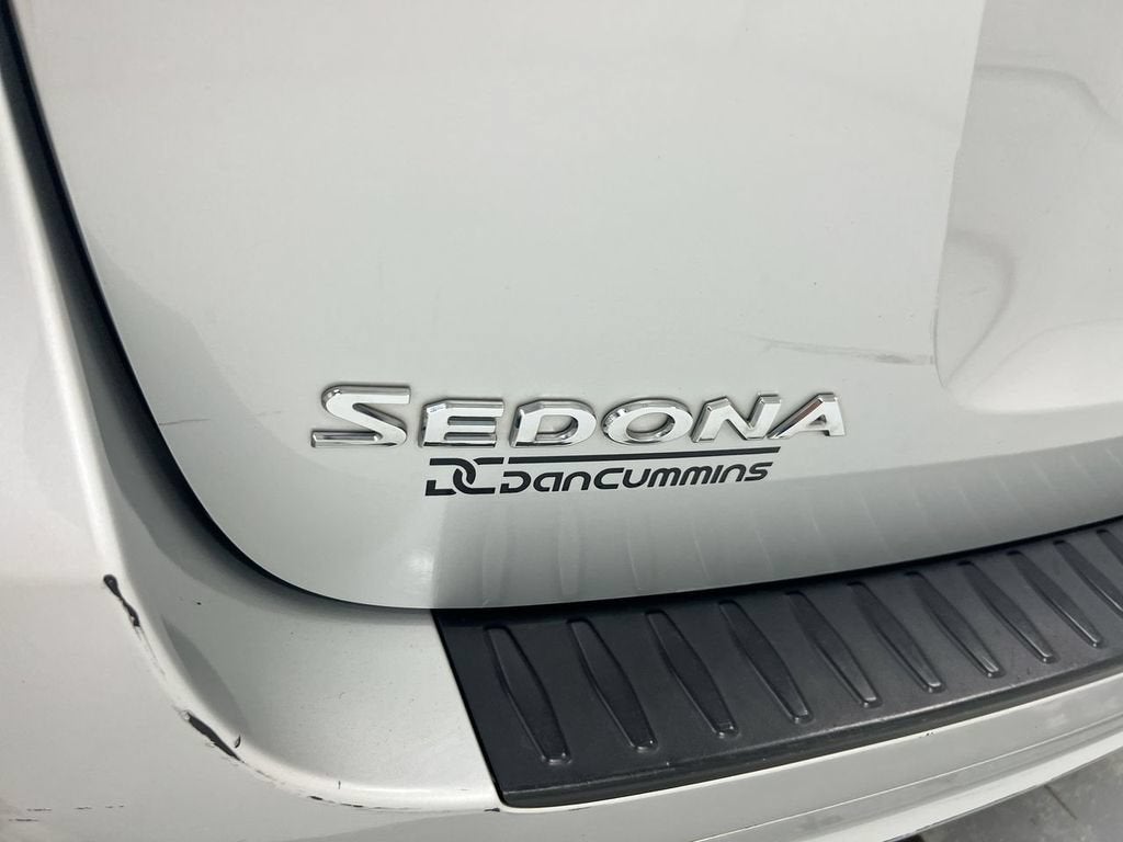 2018 Kia Sedona LX