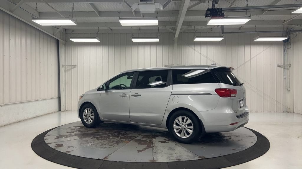 2018 Kia Sedona LX