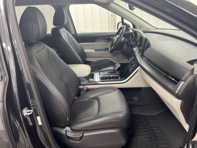 2023 Kia Carnival LX
