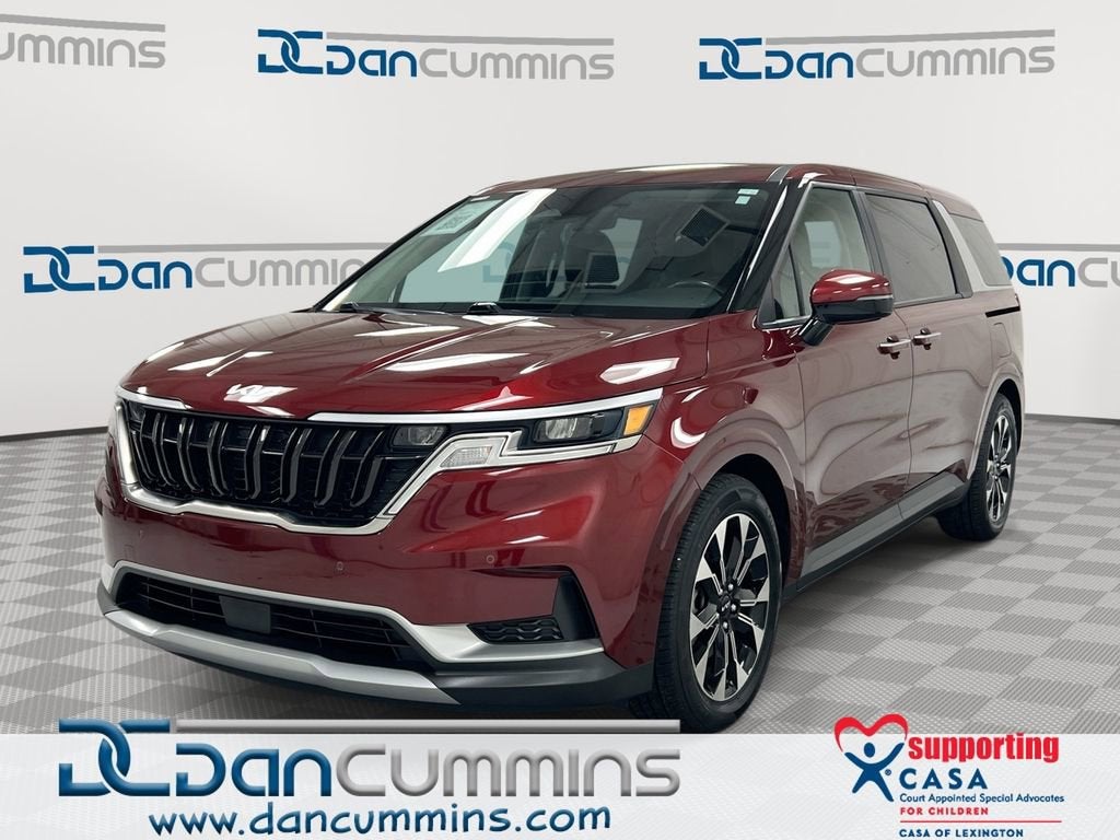 2024 Kia Sedona EX's photo