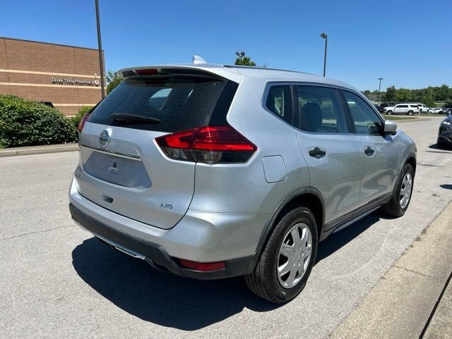 2017 Nissan Rogue S