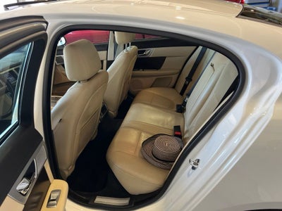 2012 Jaguar XF Base