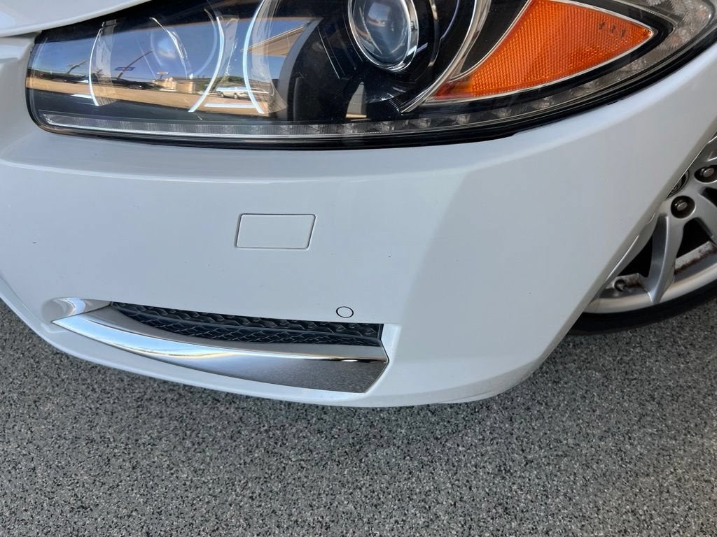 2012 Jaguar XF Base