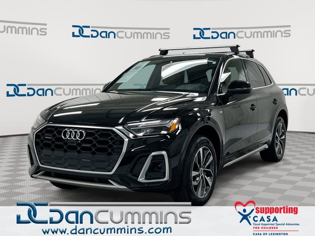 2022 Audi Q5 45 Premium Plus's photo