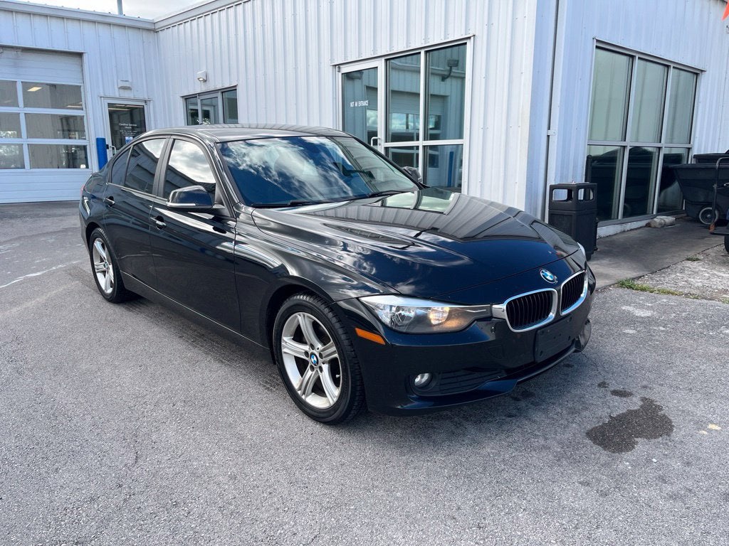 2015 BMW 3 Series 320i