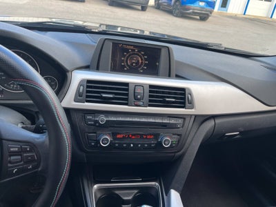 2015 BMW 3 Series 320i