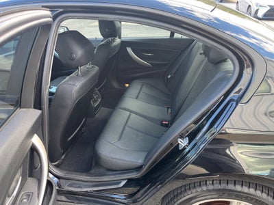 2015 BMW 3 Series 320i