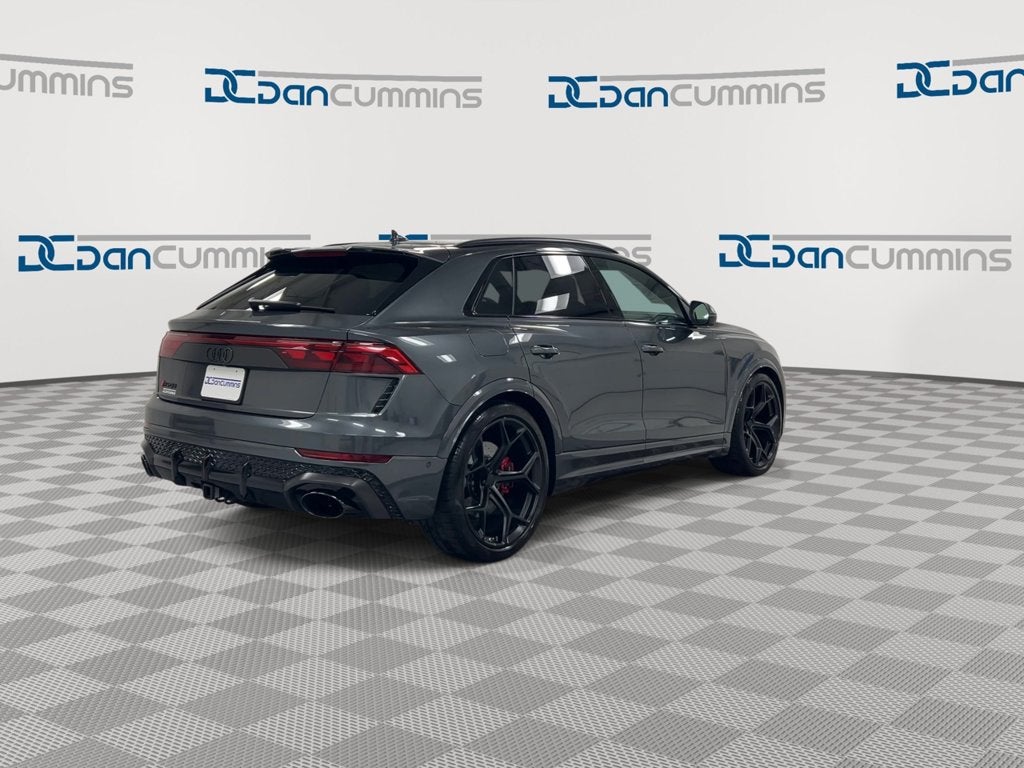 2026 Audi RS Q8 performance