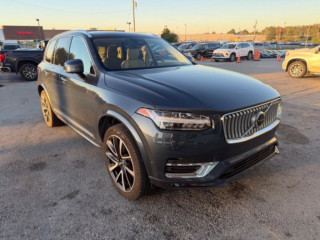 2024 Volvo XC90 Plus Bright Theme