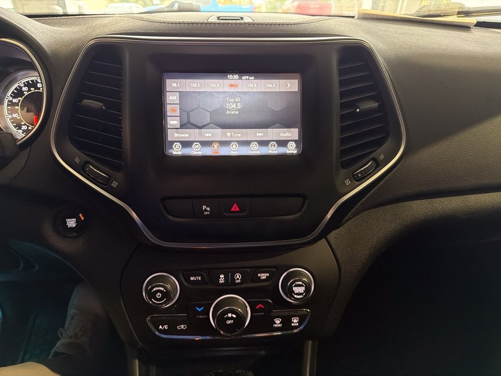 2020 Jeep Cherokee Altitude
