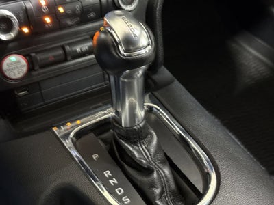 2016 Ford Mustang V6