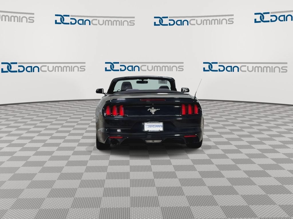 2016 Ford Mustang V6