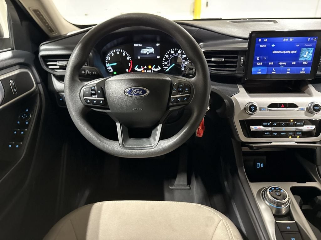 2022 Ford Explorer Base