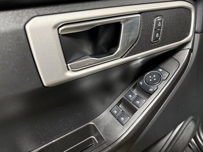 2022 Ford Explorer Base