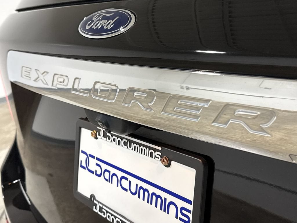 2022 Ford Explorer Base