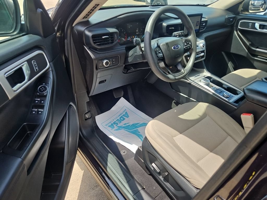 2022 Ford Explorer Base