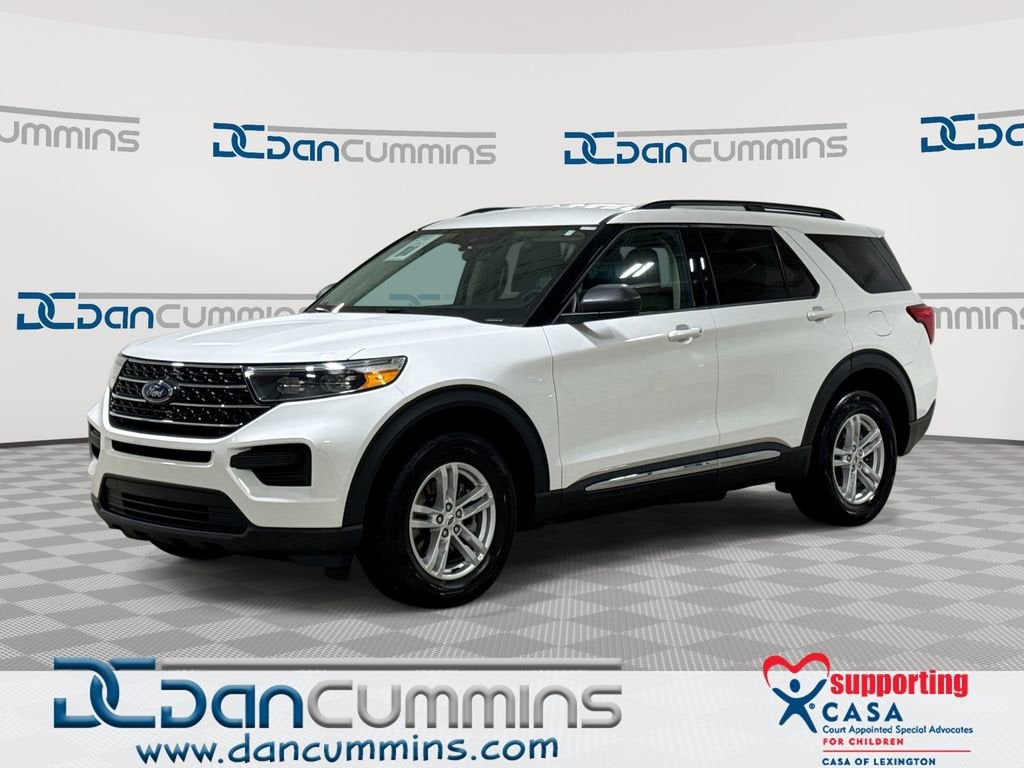 2023 Ford Explorer XLT 4WD's photo