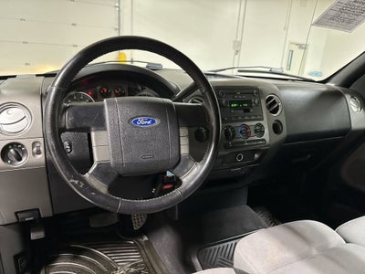 2005 Ford F-150 XLT